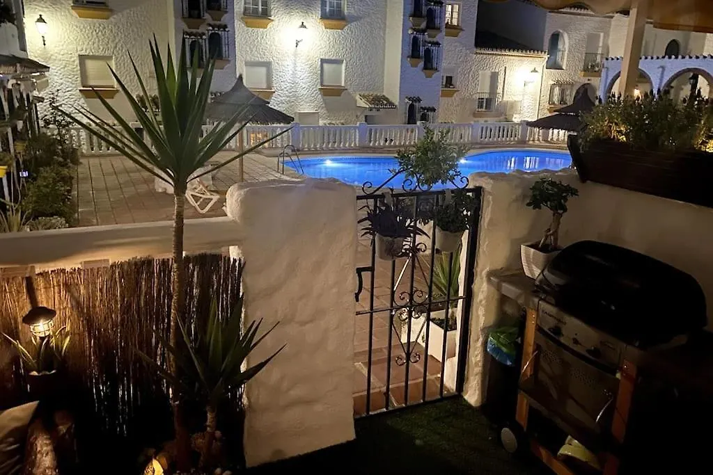 شقة Apartamento Colomares بينالماذينا